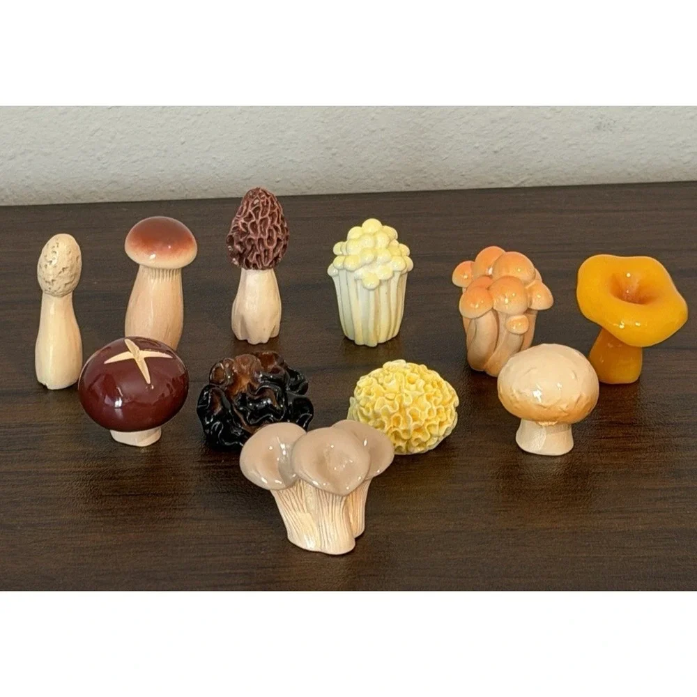Lot of 11  Miniature Hard Plastic Mushrooms Cake Decor Crafts Collectible